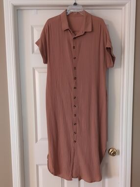 Button-Front Collared Midi Dress in Light Brown